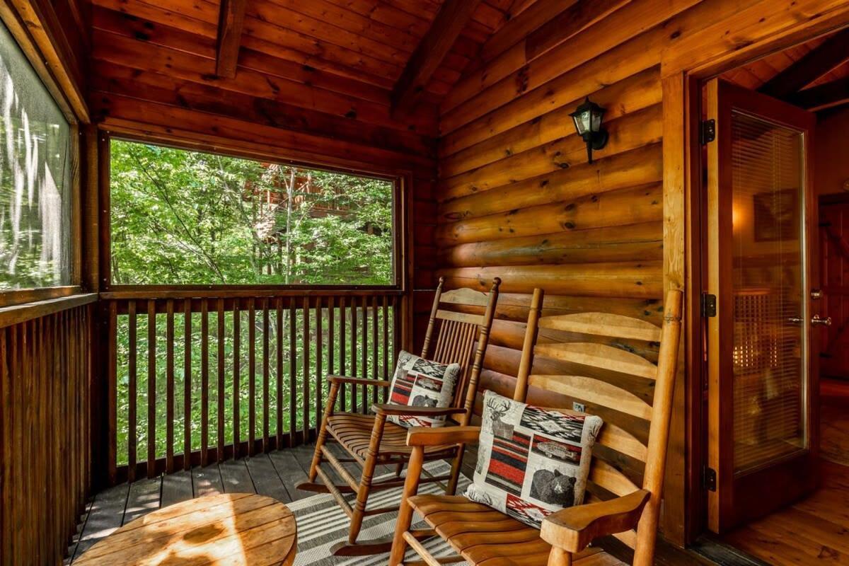Quaint & Secluded Near Dollywood With Bbq&Hot Tub Βίλα Pigeon Forge Εξωτερικό φωτογραφία